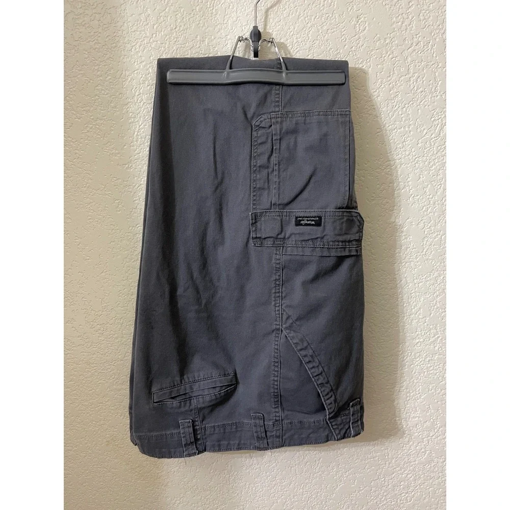 Wrangler Authentics Mens Cargo Pants Charcoal Gray 42x30 Straight Leg 10ZM7ABAH